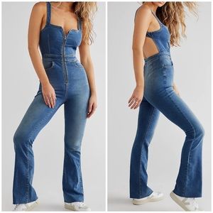 Free People We the Free Cruvy Denim Boho Flare Jumpsuit. Size 4